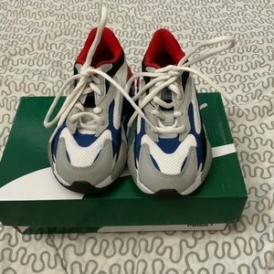 Puma boys sneakers